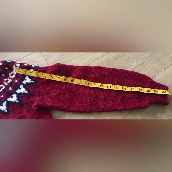 Vintage 1980’s Hand-knit Wool Red and White Crew Neck Sweater, Fair Isle Pattern - Picture 4 of 5